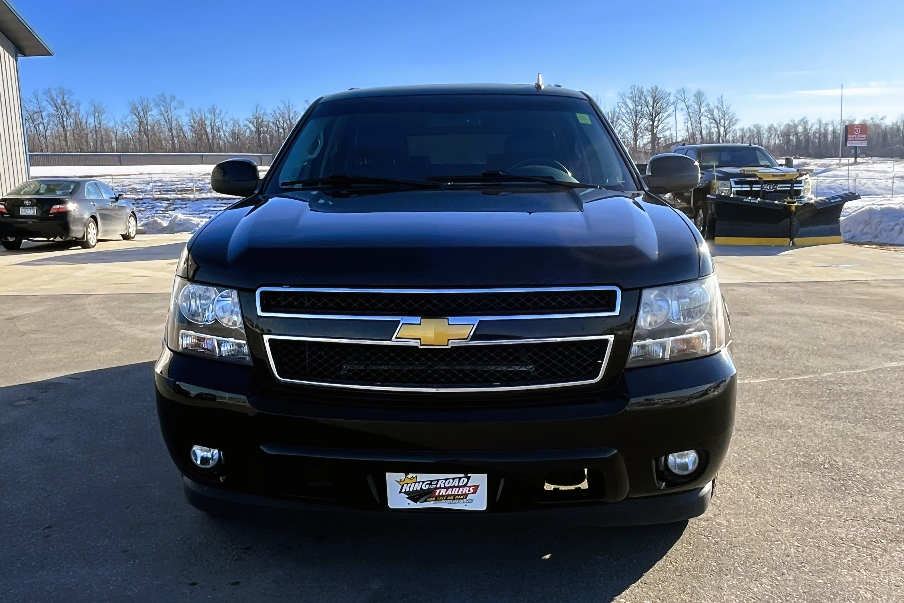 2014 Chevrolet Suburban view 4