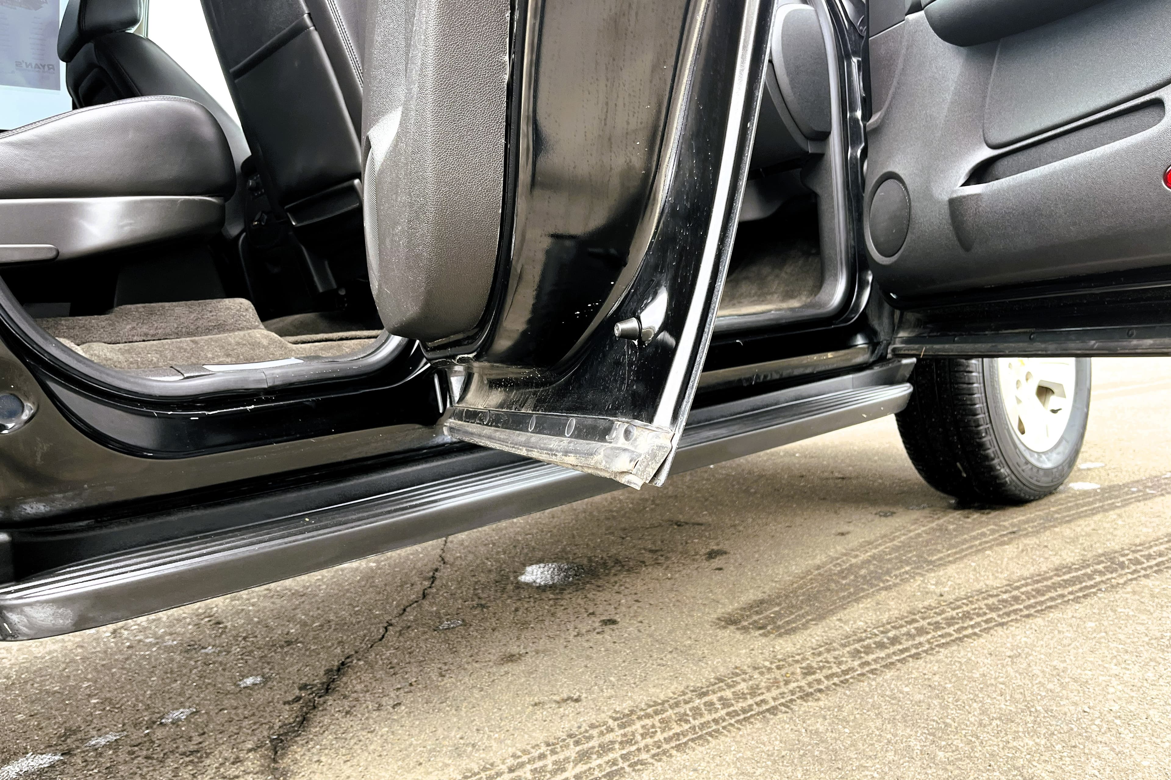 2009 Chevrolet  Tahoe view 13