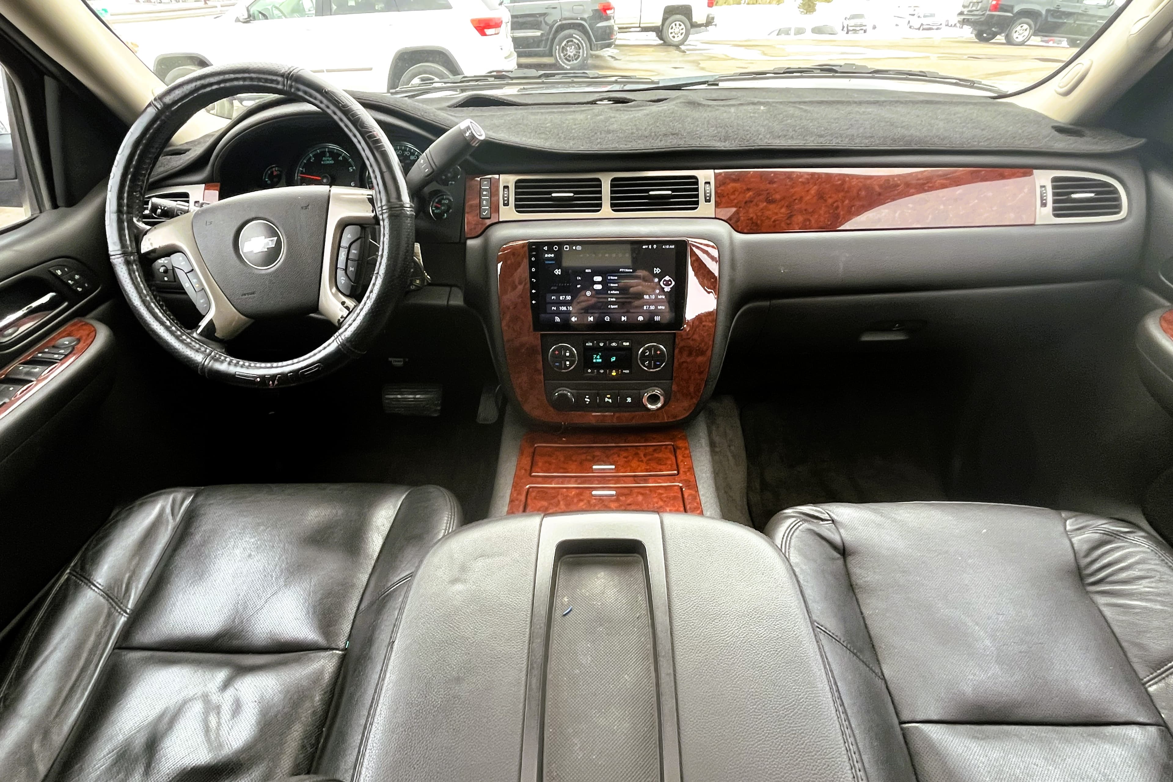 2009 Chevrolet  Tahoe view 19
