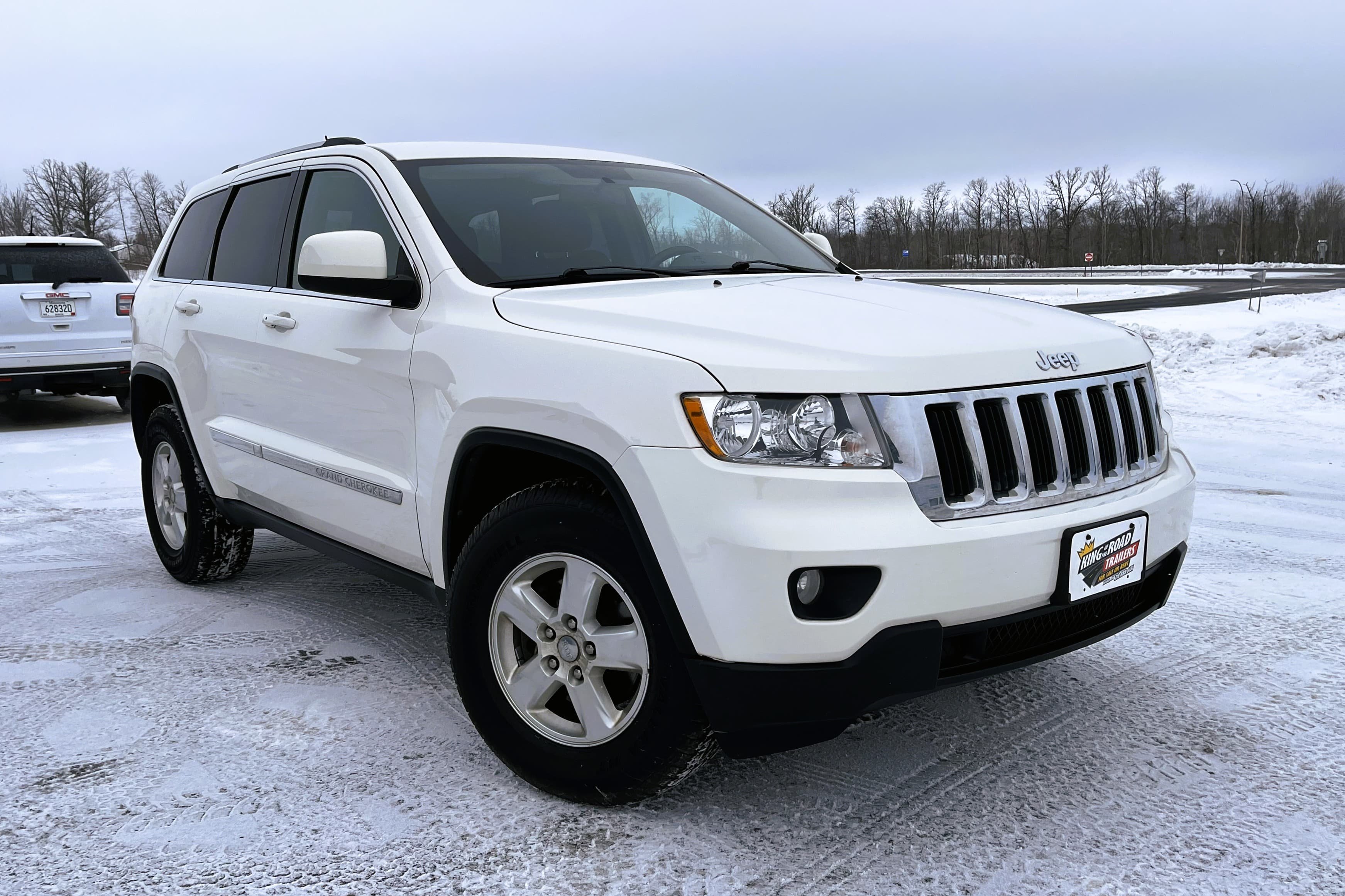 2012 Jeep  Grand Cherokee  view 2