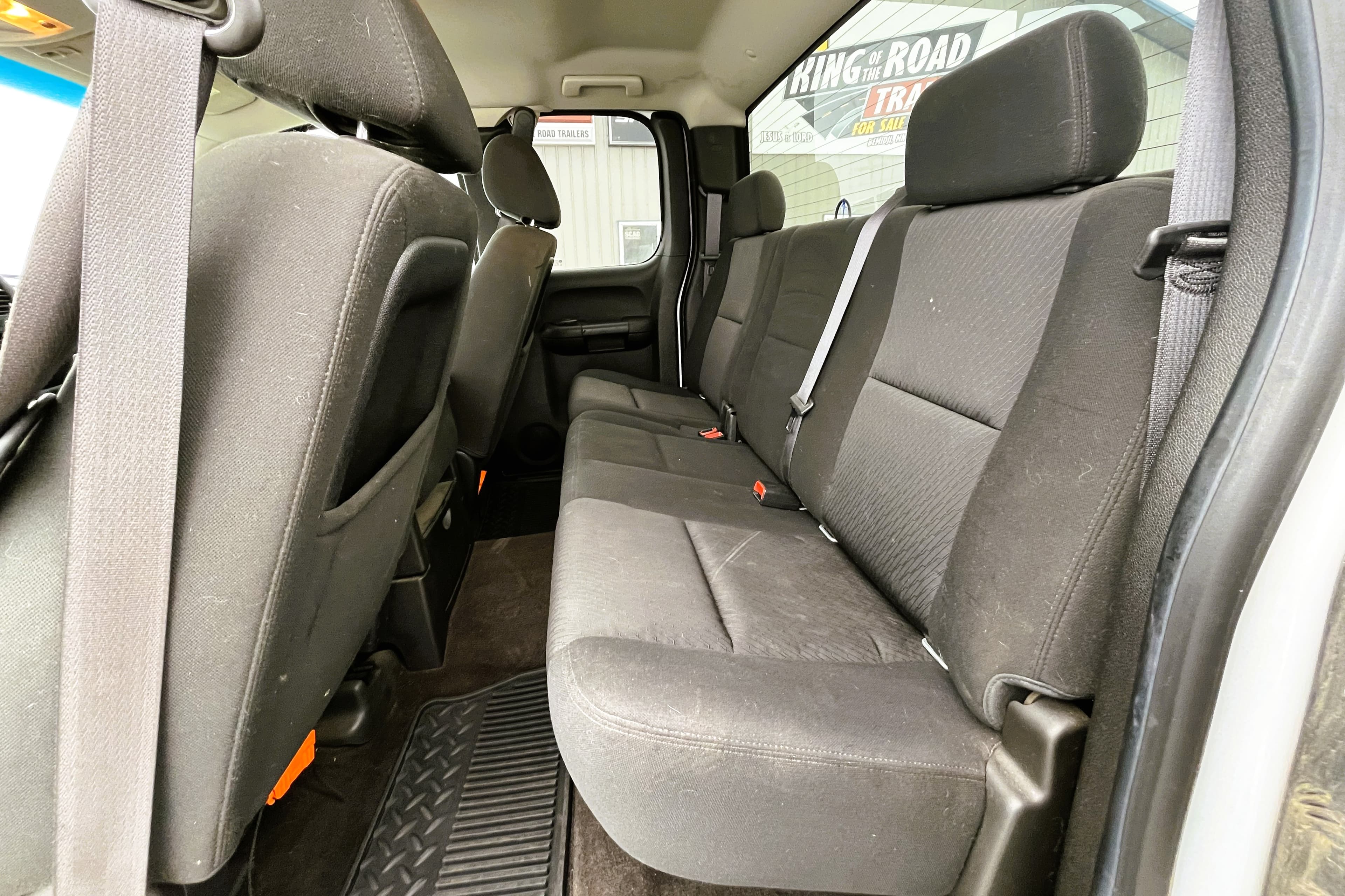 2012 Chevrolet  Silverado view 14