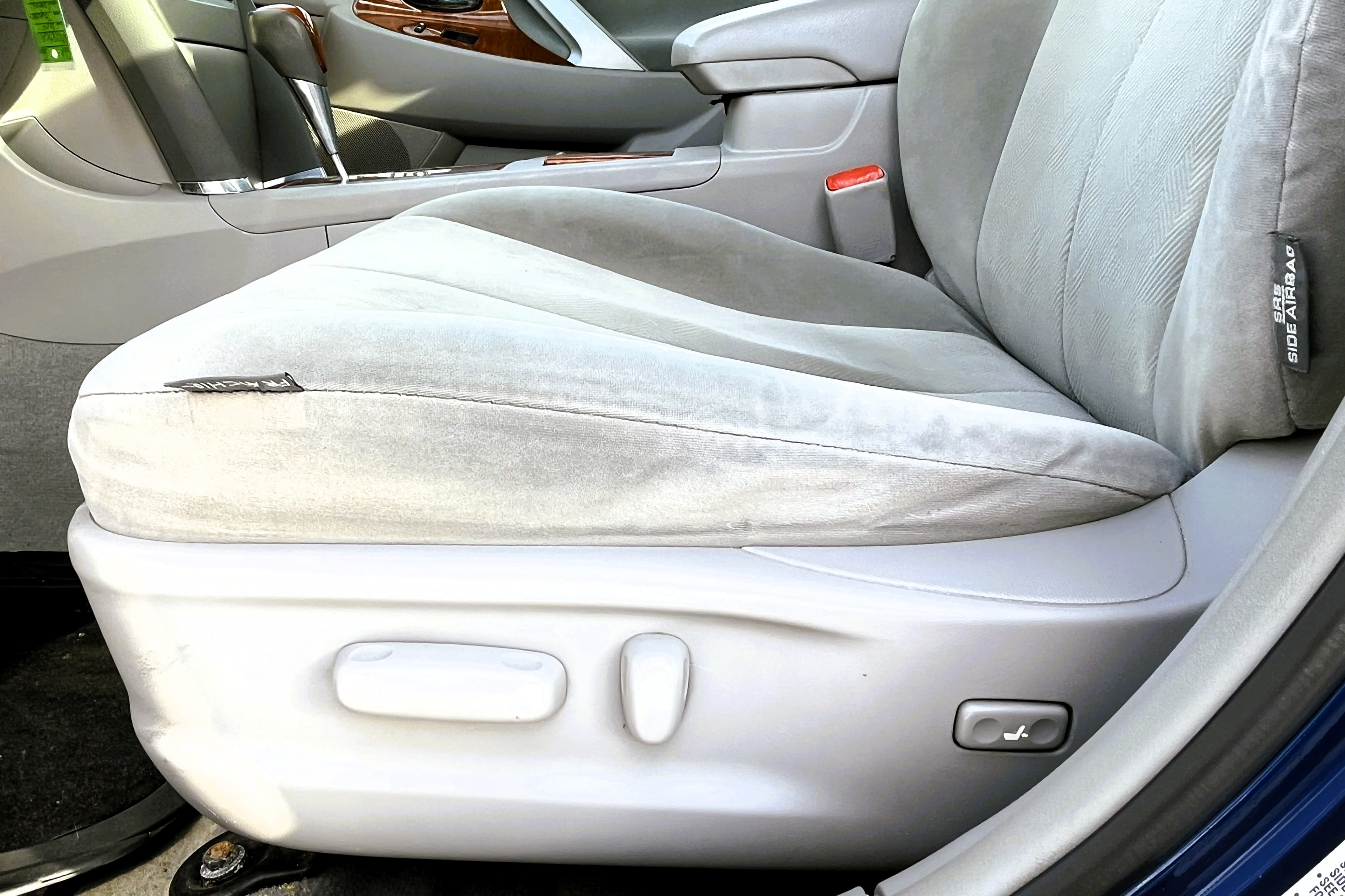 2009 Toyota  Camry view 13