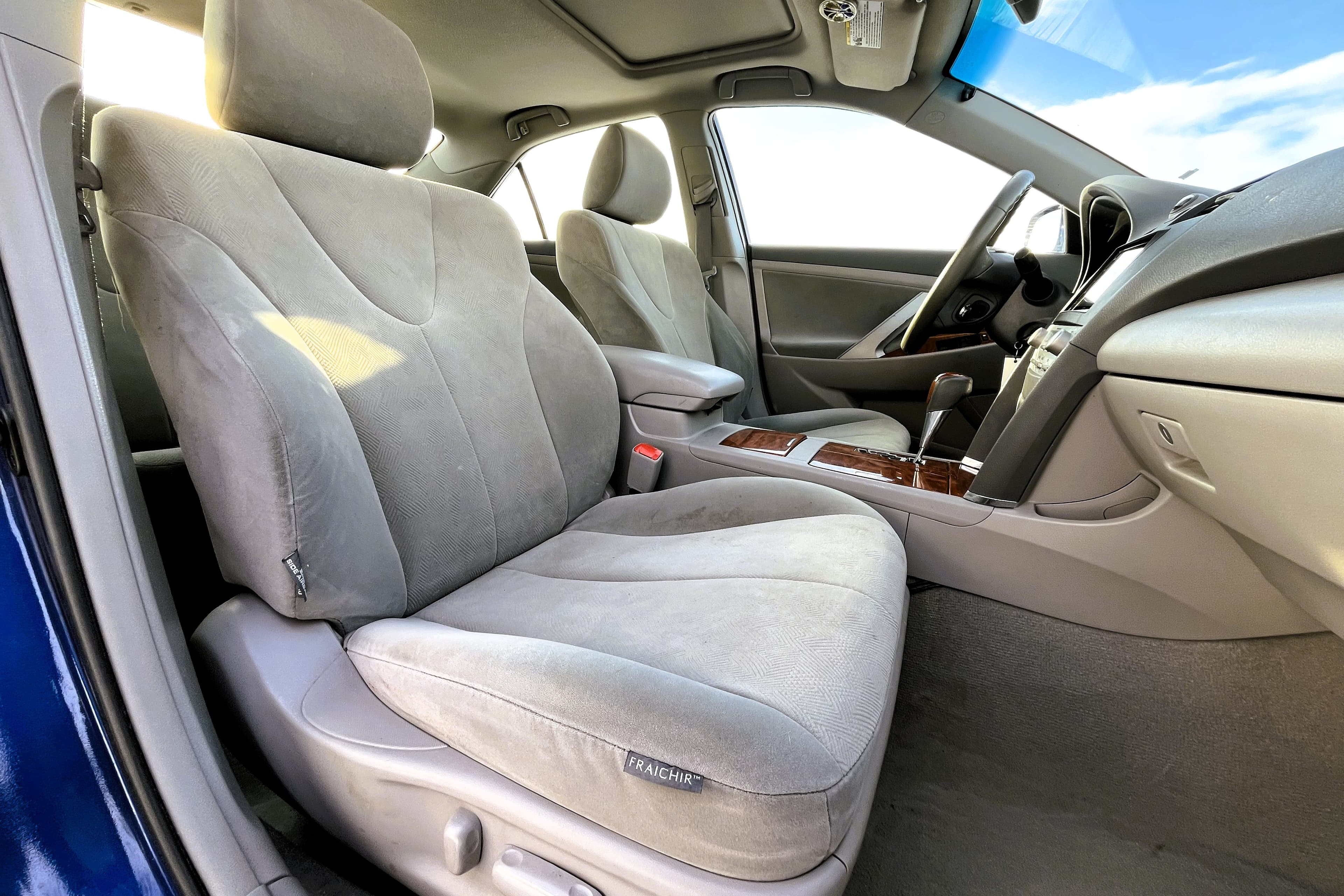 2009 Toyota  Camry view 18