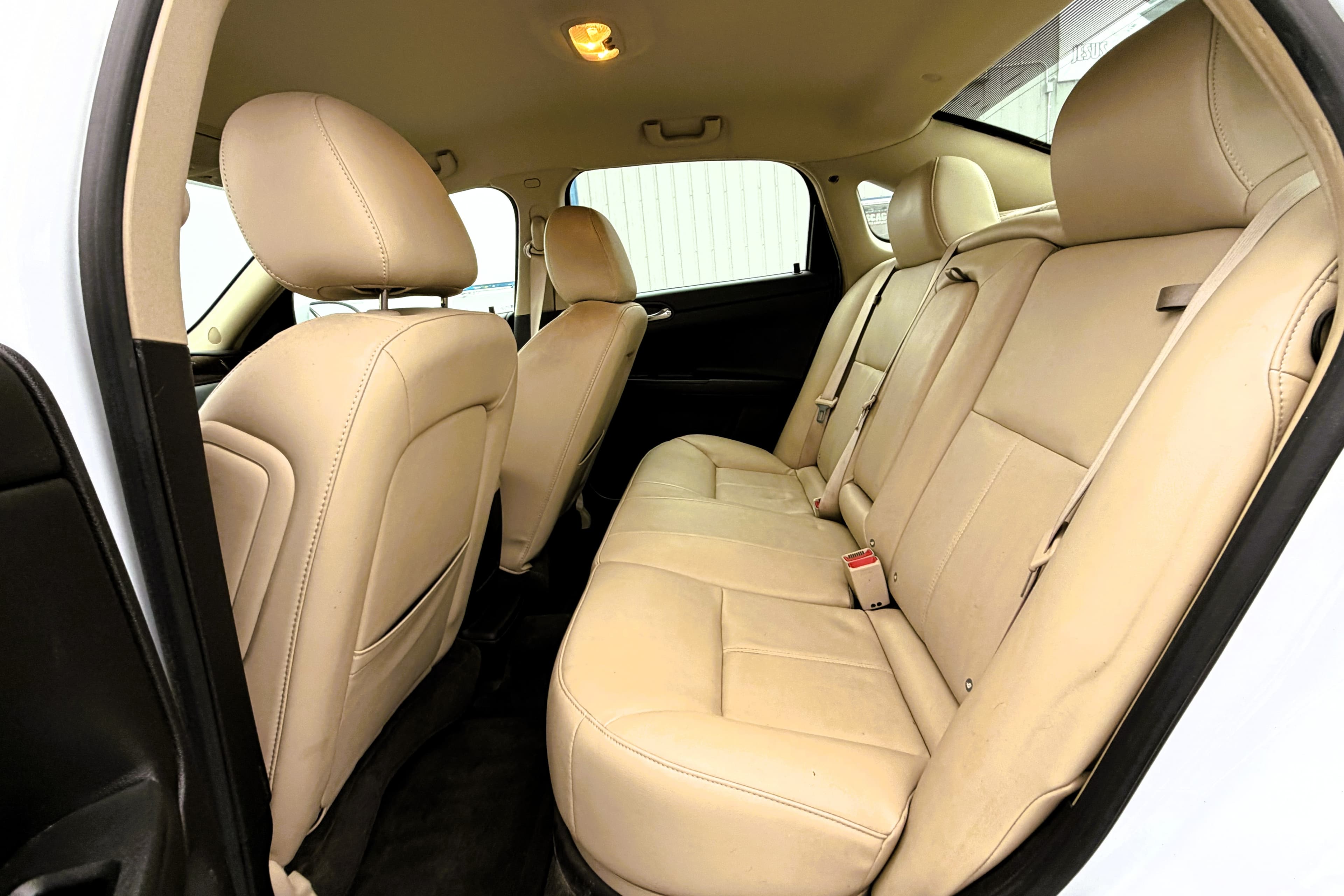 2012 Chevrolet Impala view 11