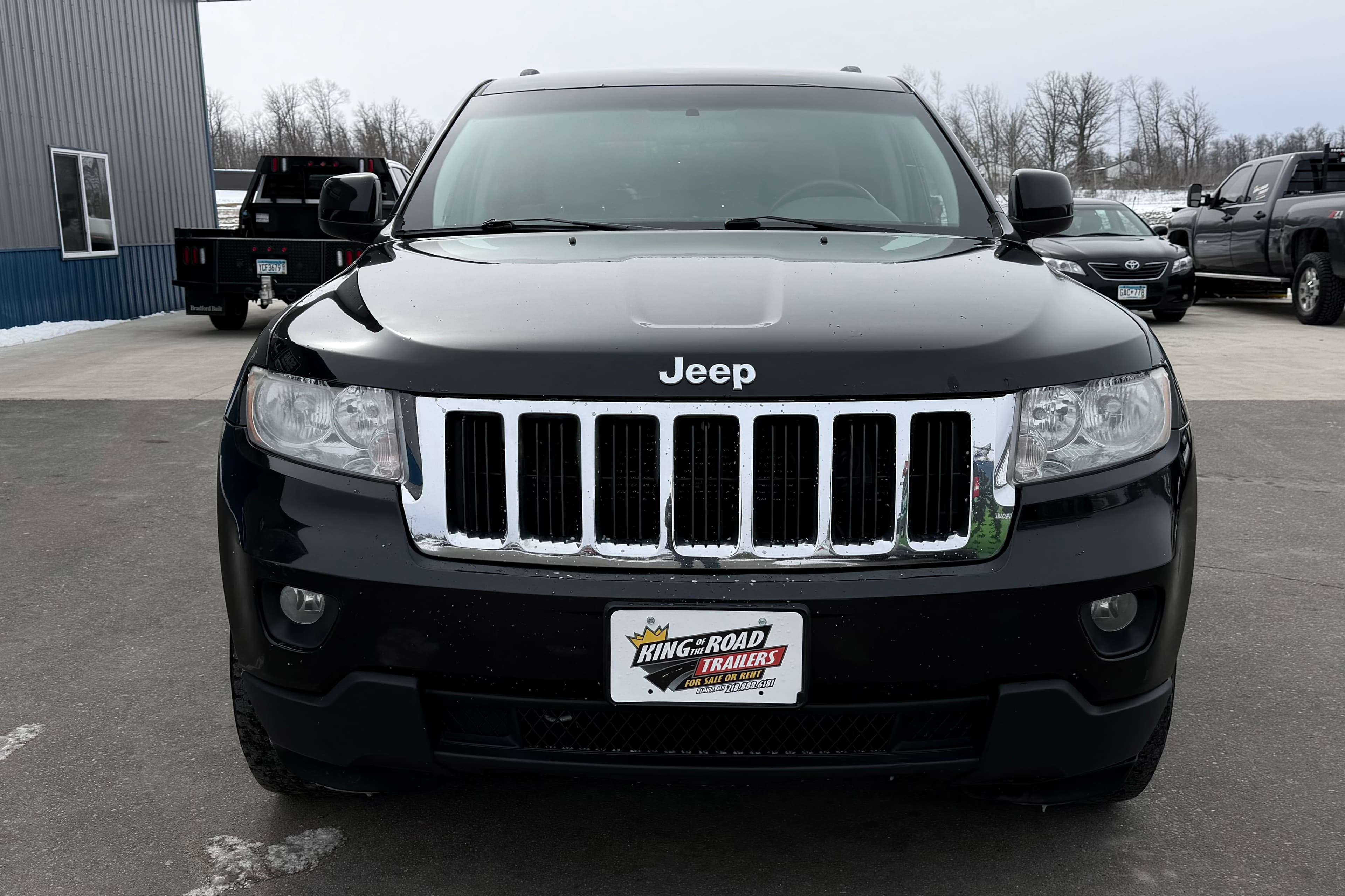 2012 Jeep Grand Cherokee  view 3
