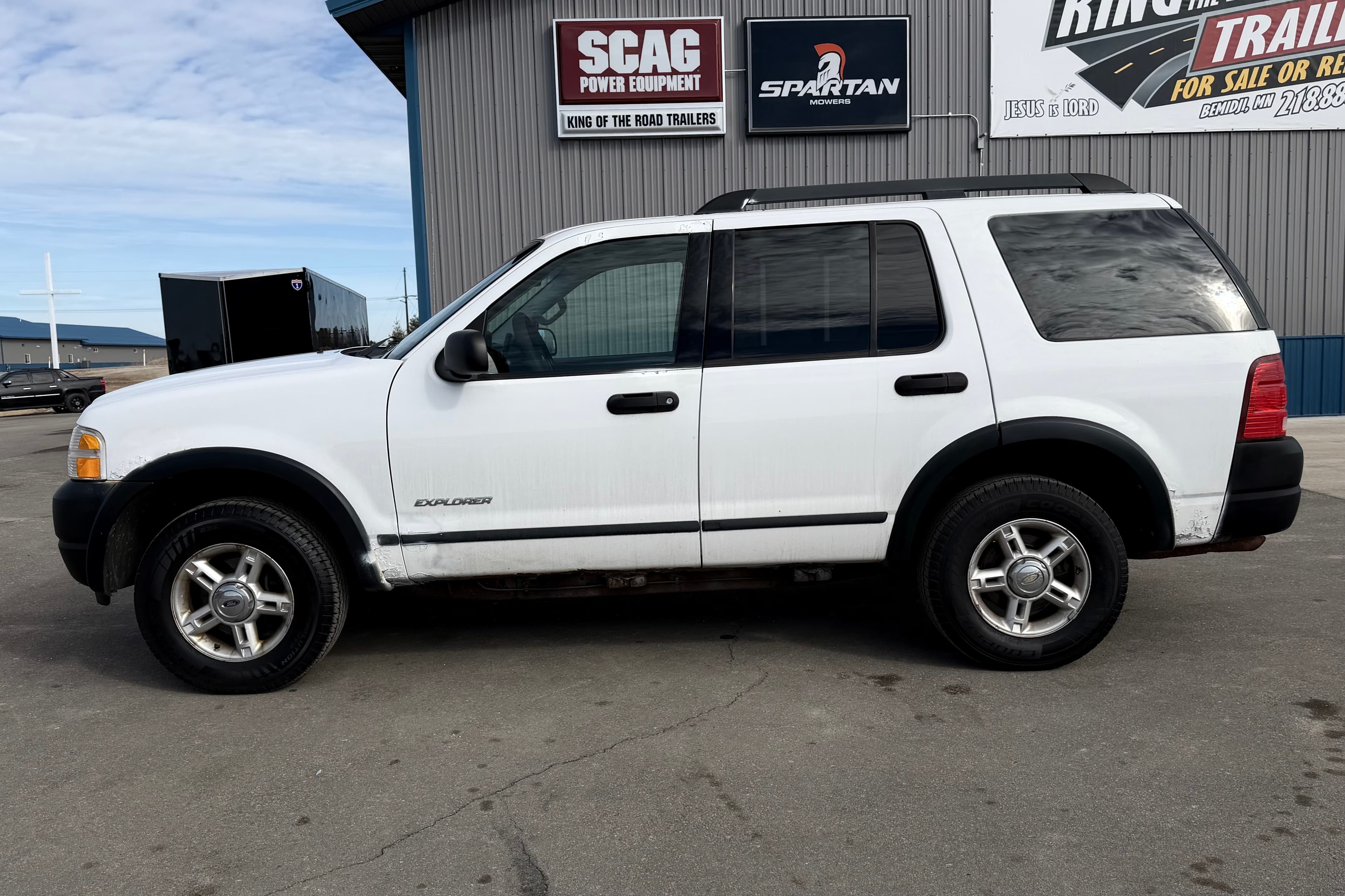 2005 FORD Explorer view 4