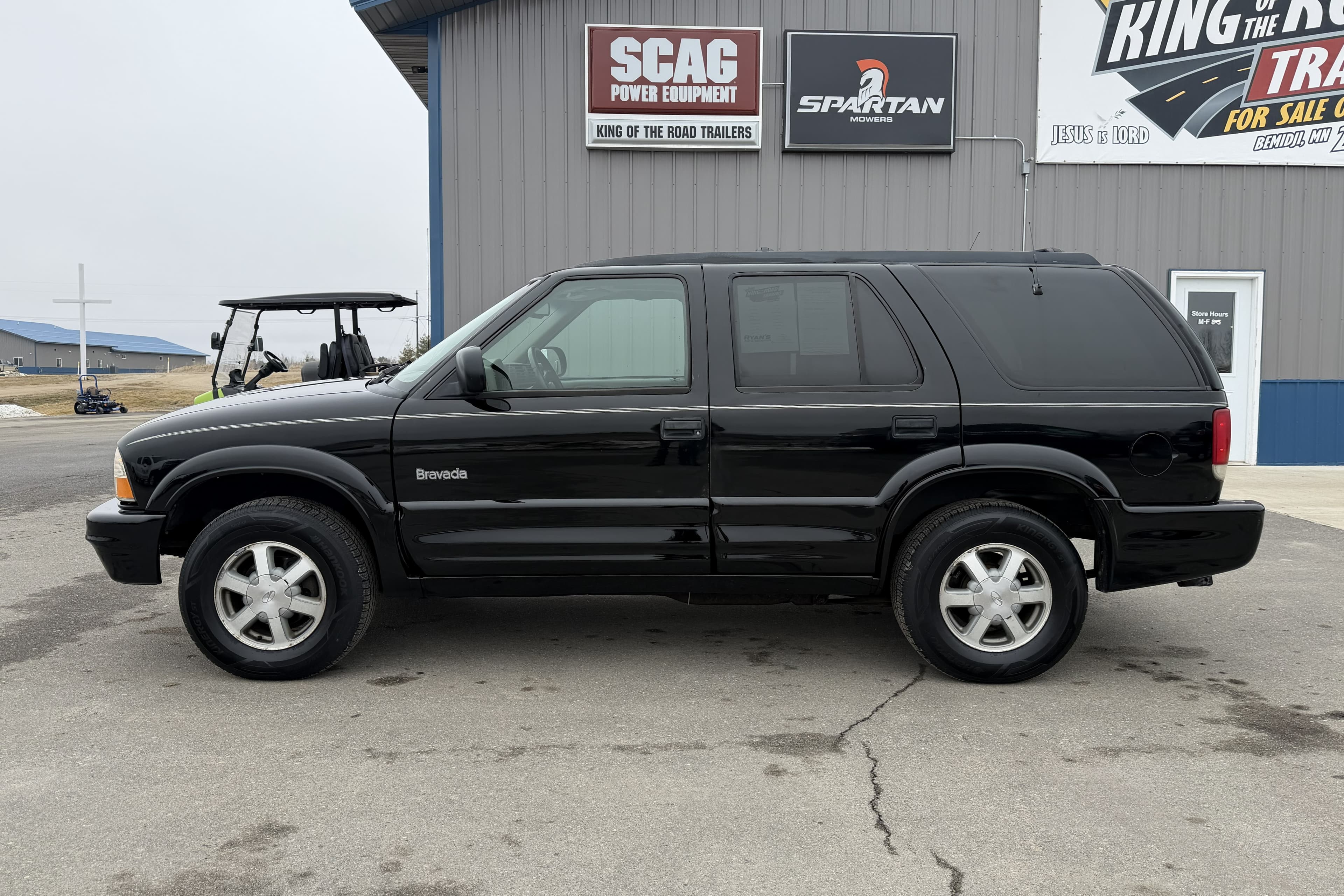 2001 Oldsmobile  Bravada  view 6