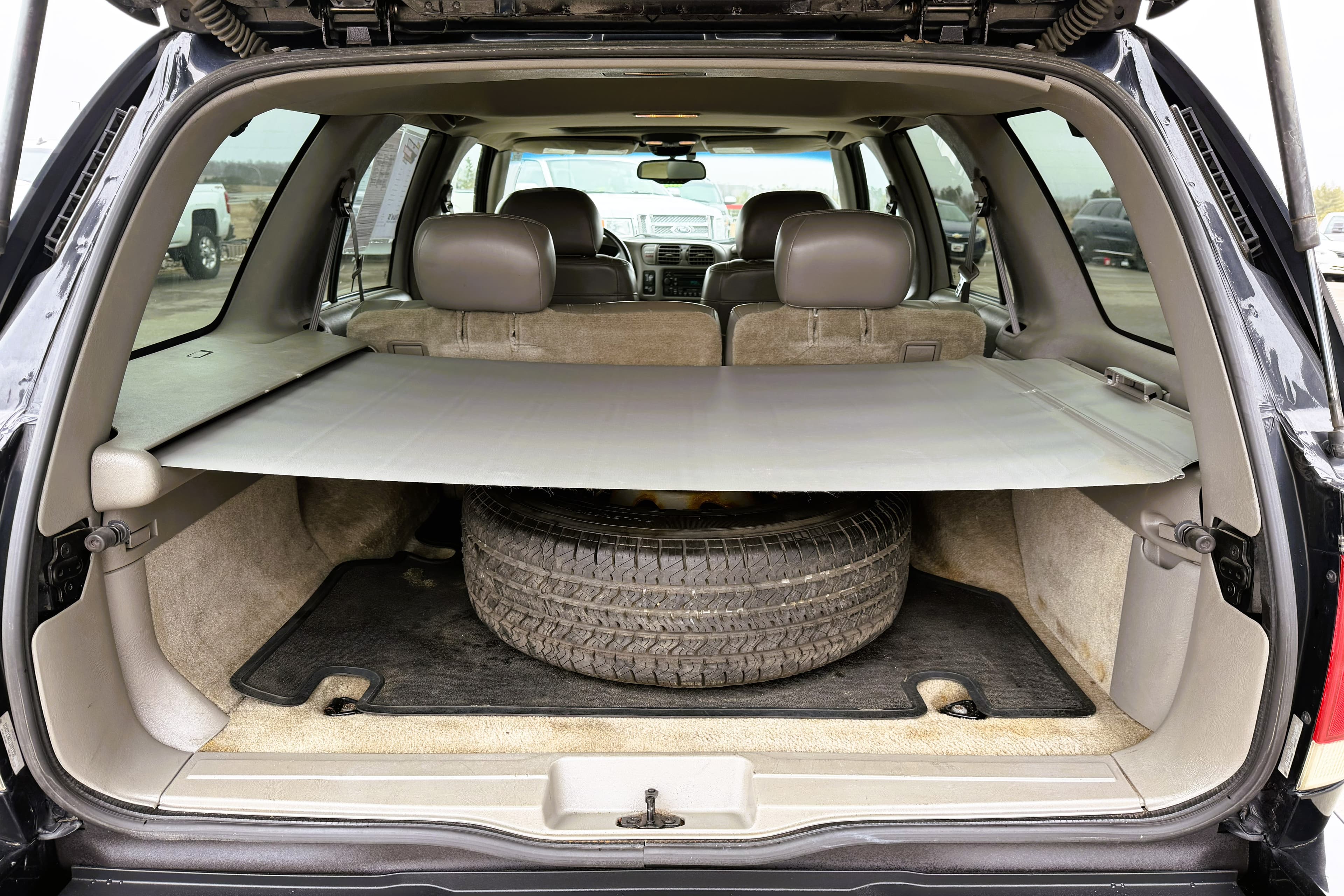 2001 Oldsmobile  Bravada  view 12