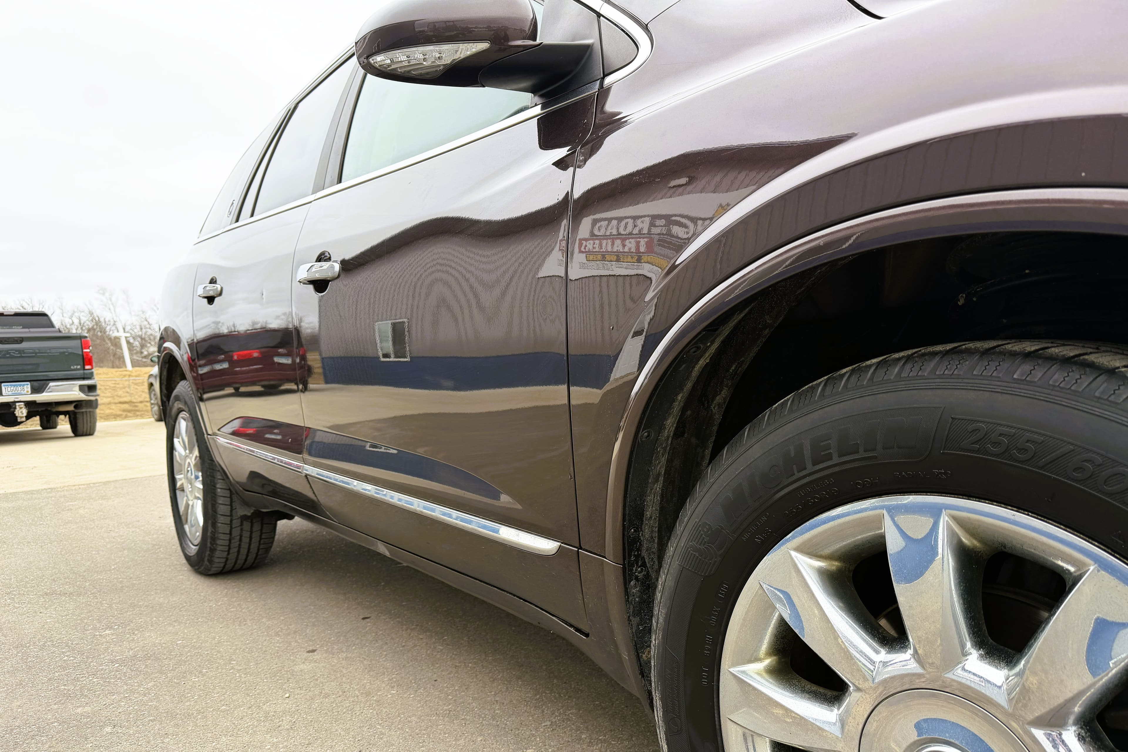 2015 Buick Enclave view 9