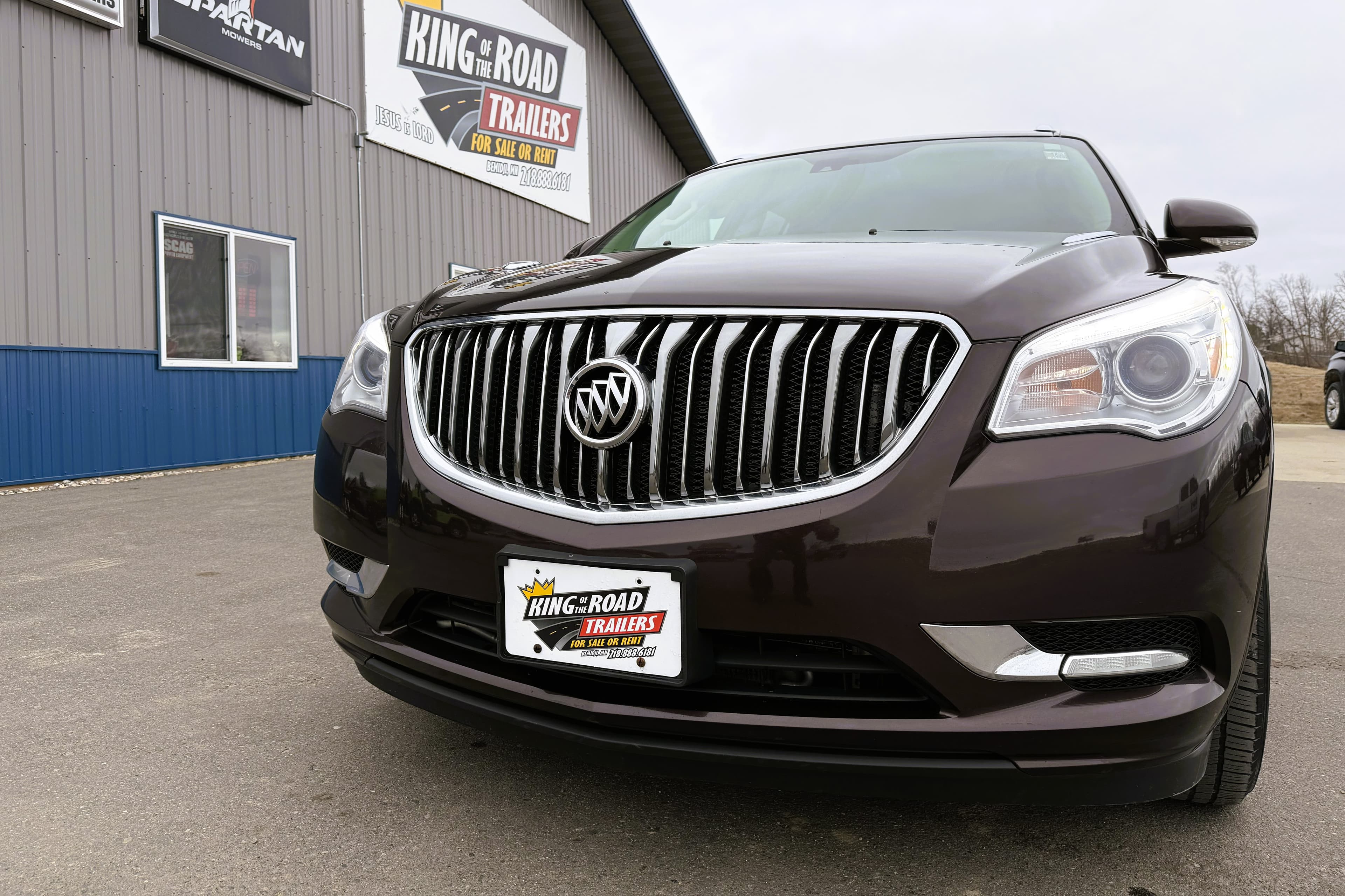 2015 Buick Enclave view 4