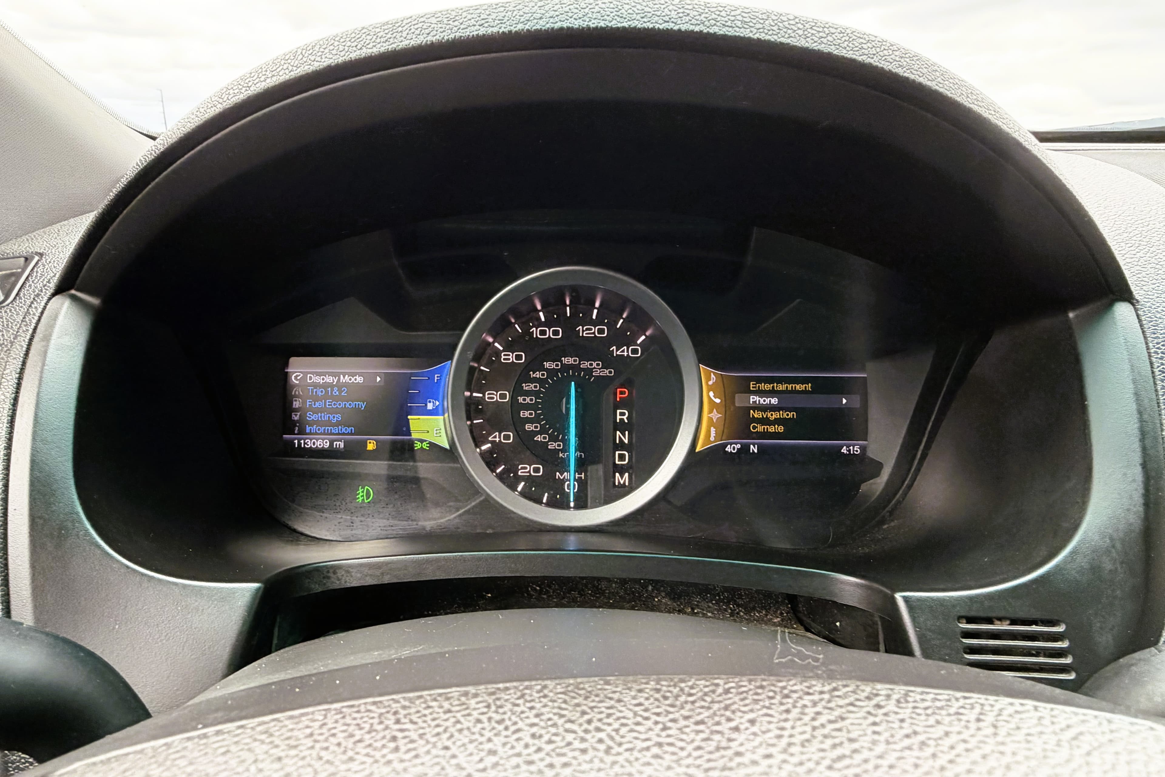2013 Ford Explorer view 16