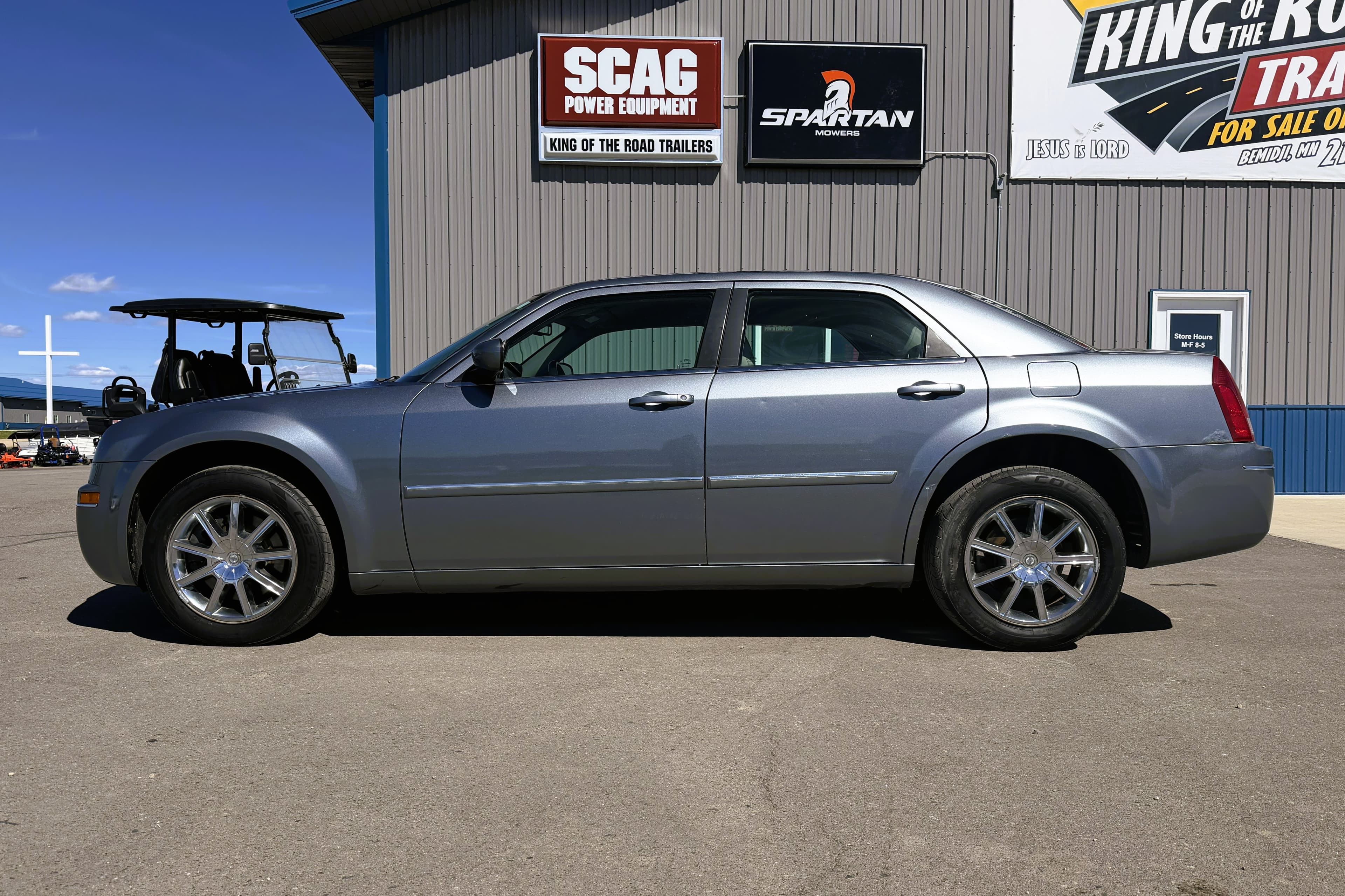2007 Chrysler 300 Limited view 5