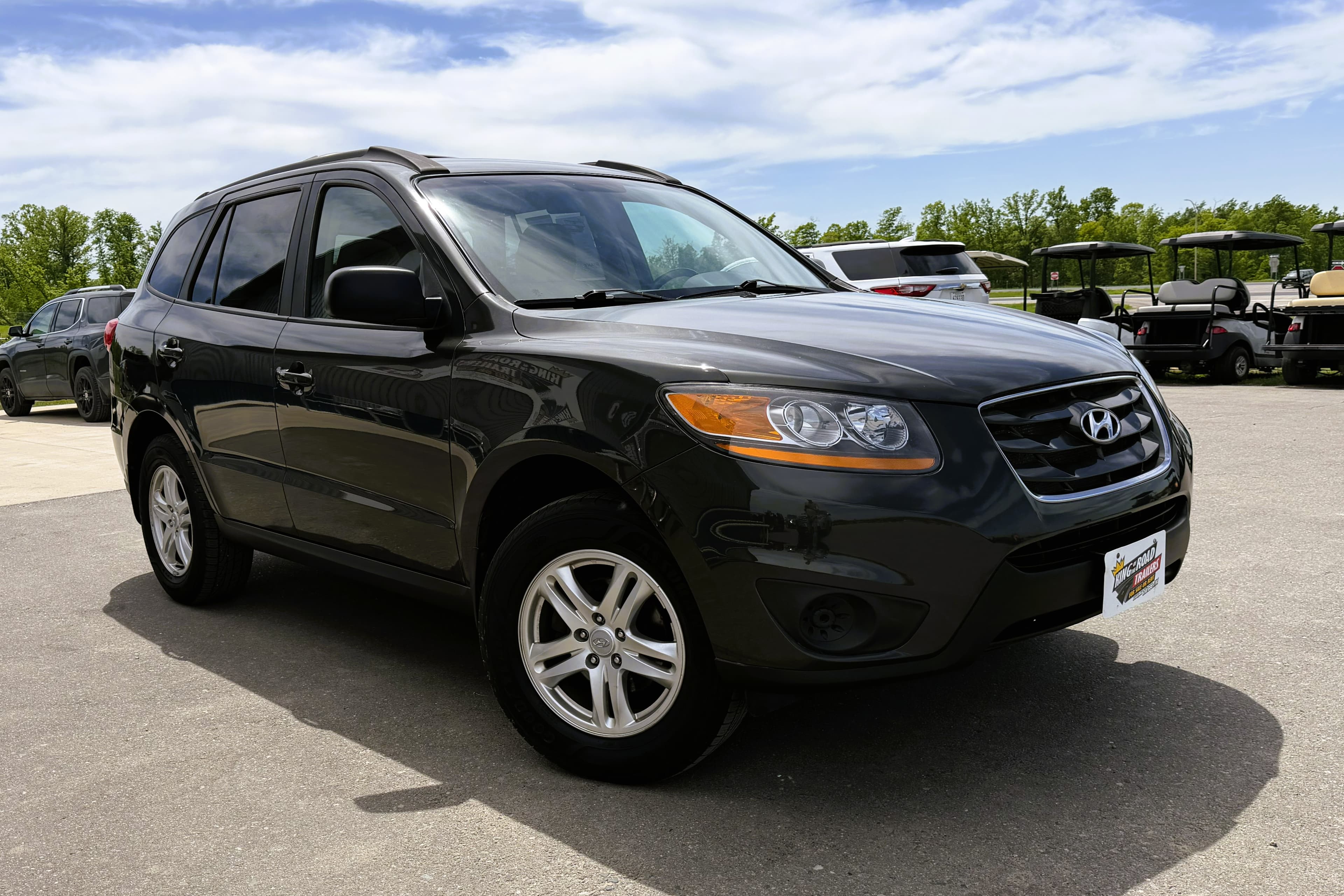 2011 Hyundai Santa Fe view 2