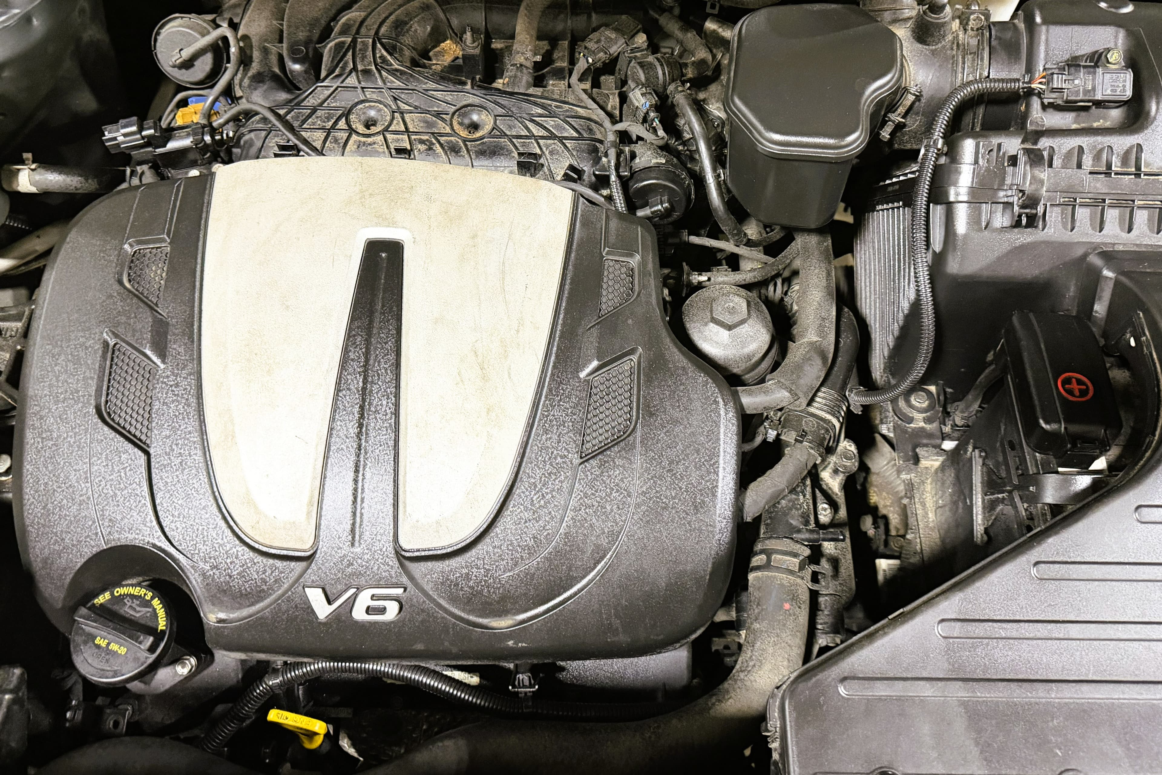 2011 Hyundai Santa Fe view 14