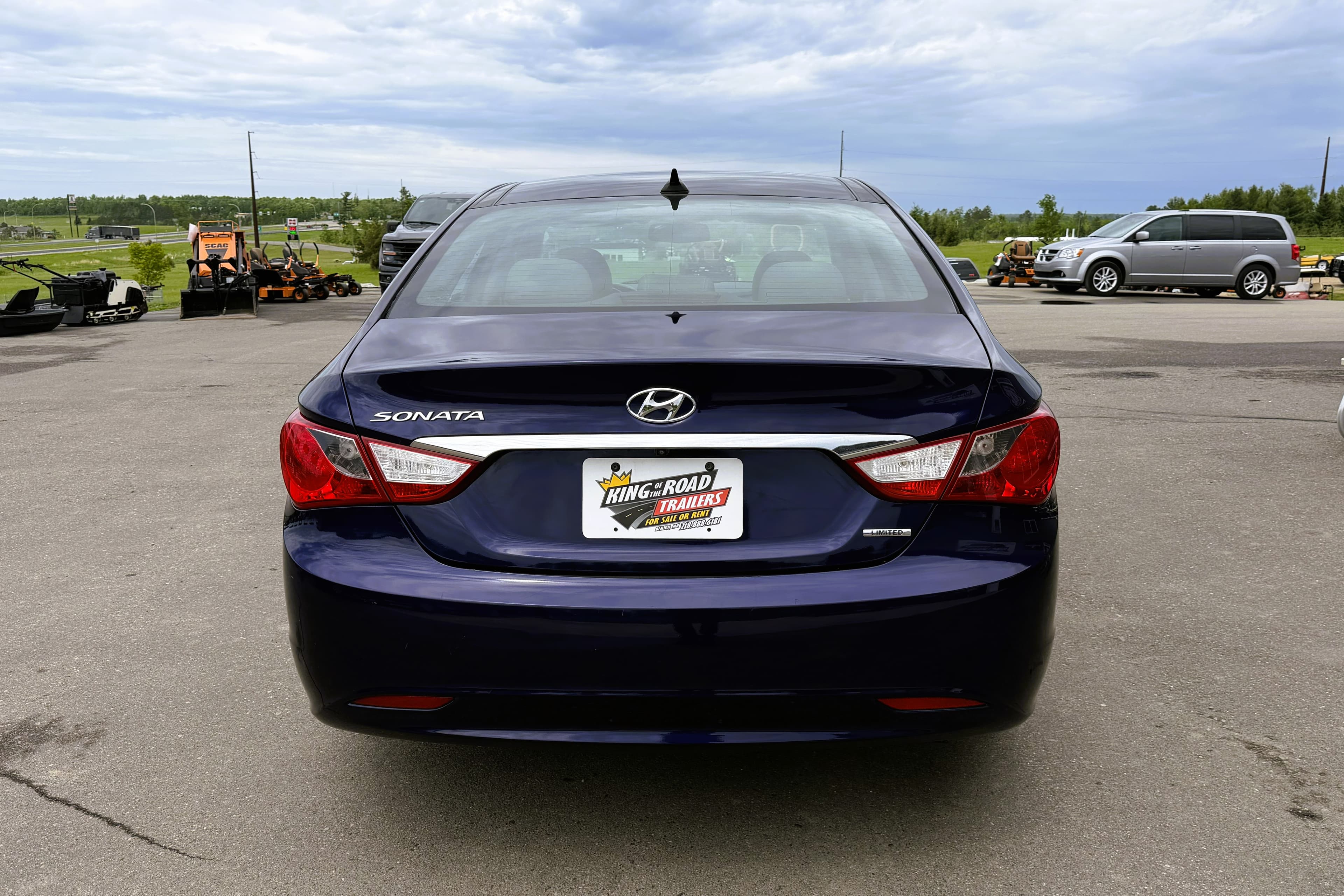 2013 Hyundai Sonata view 7