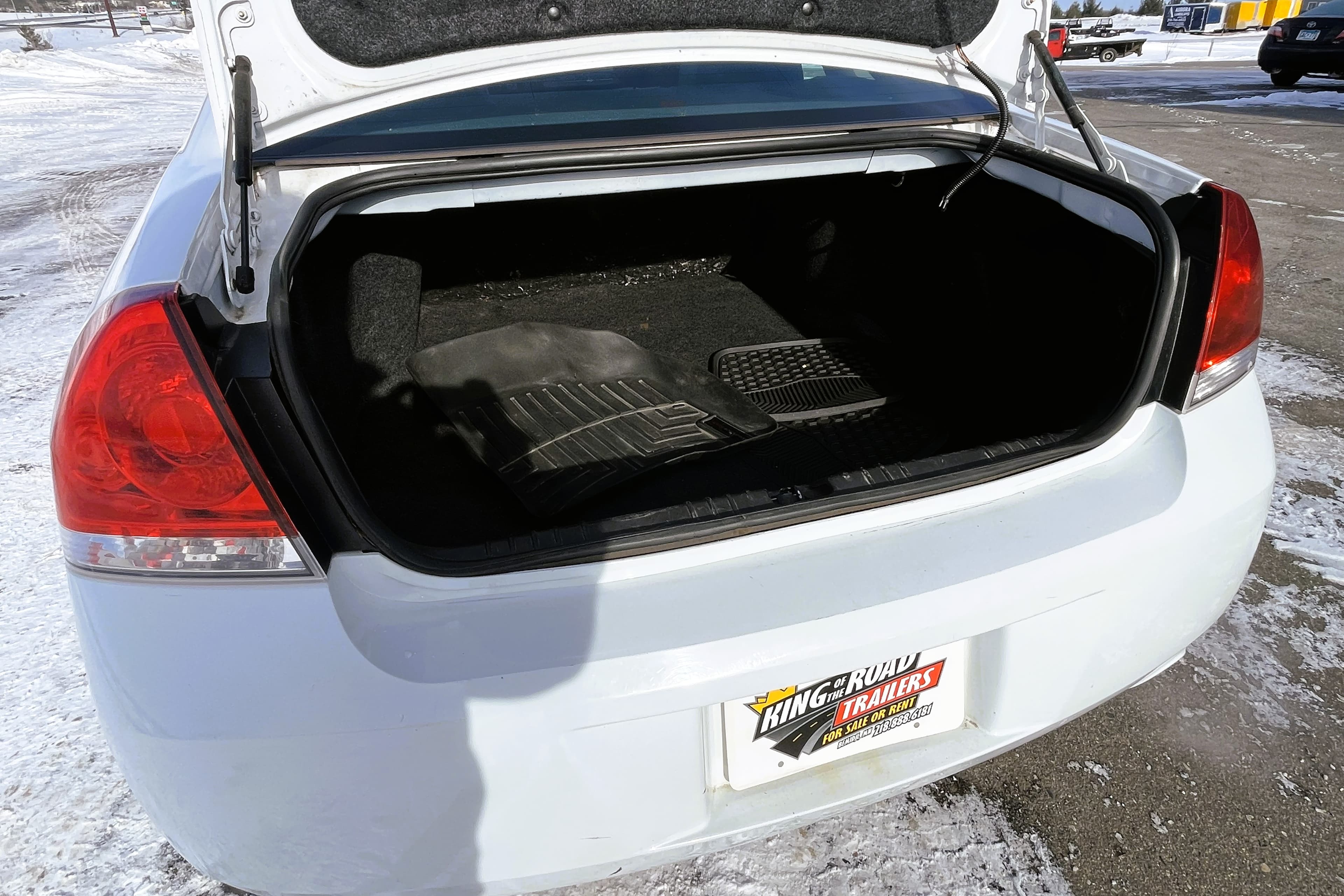 2014 Chevy Impala Limited view 15