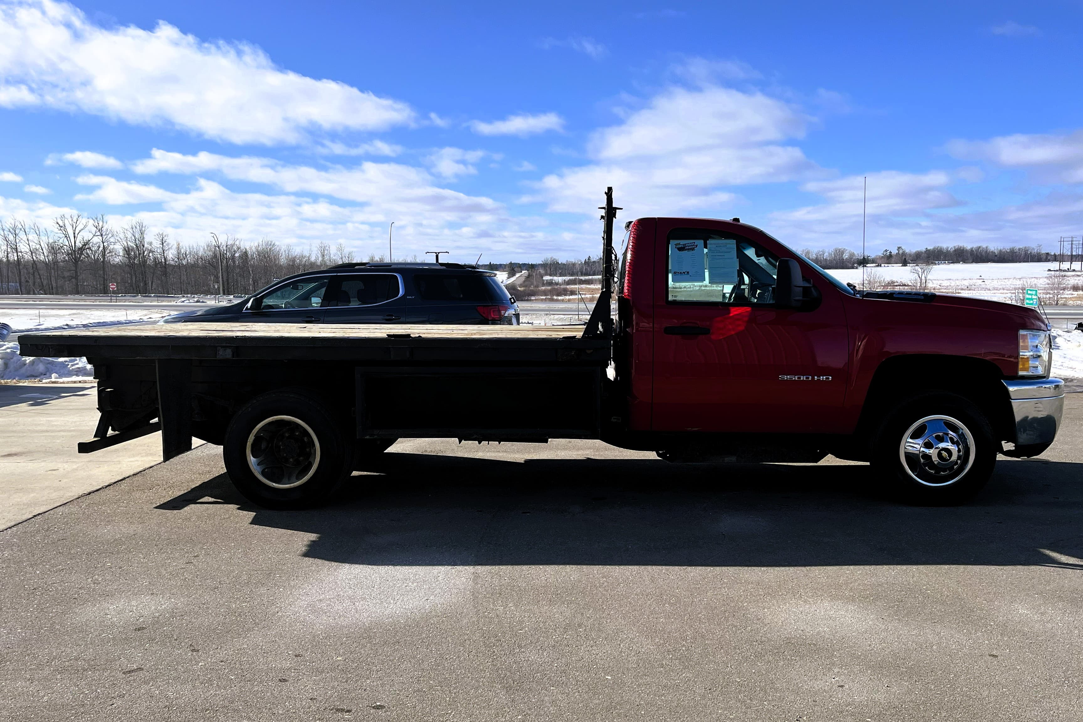 2011 Chevy Silverado 3500 view 8