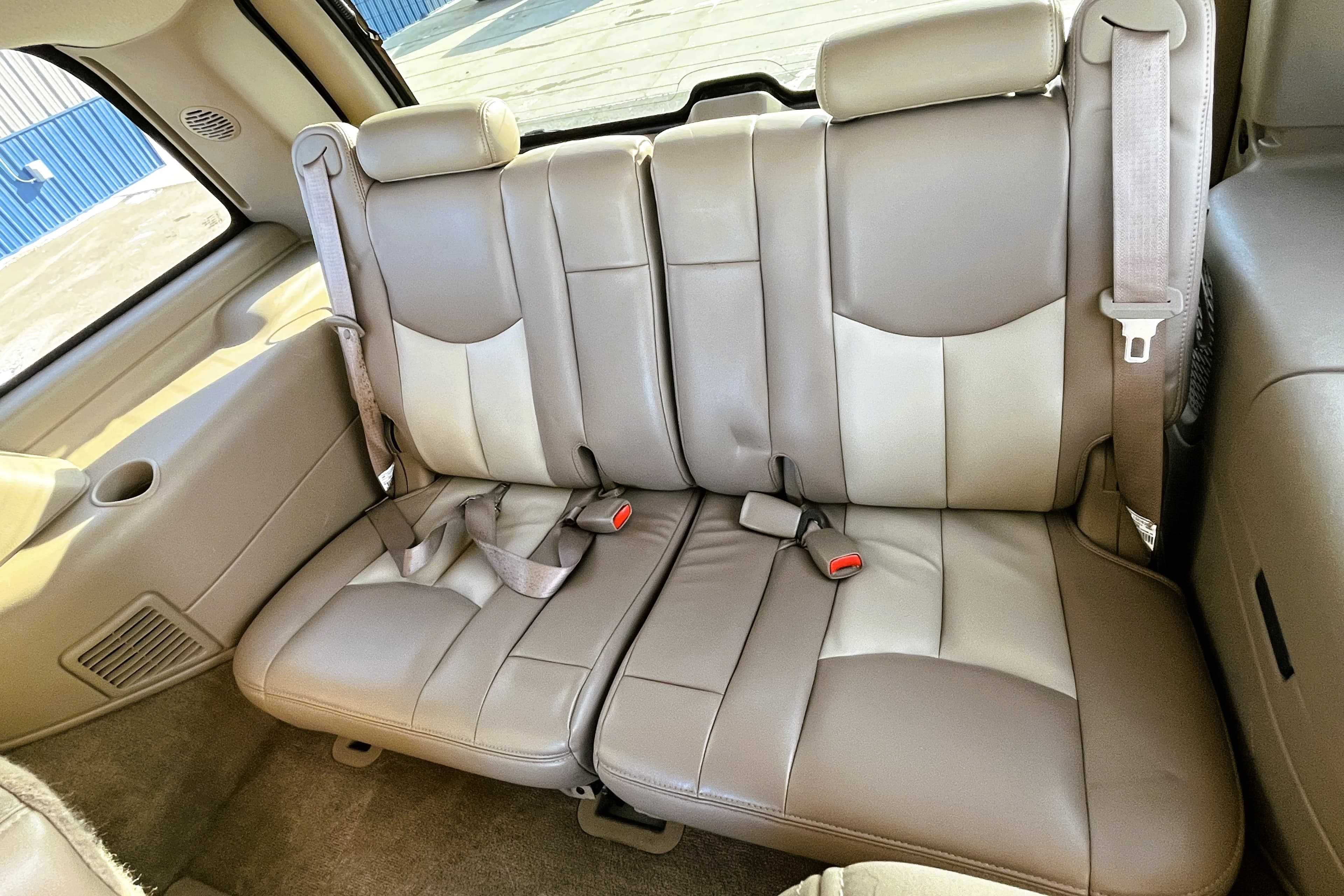 2006 GMC Yukon view 13