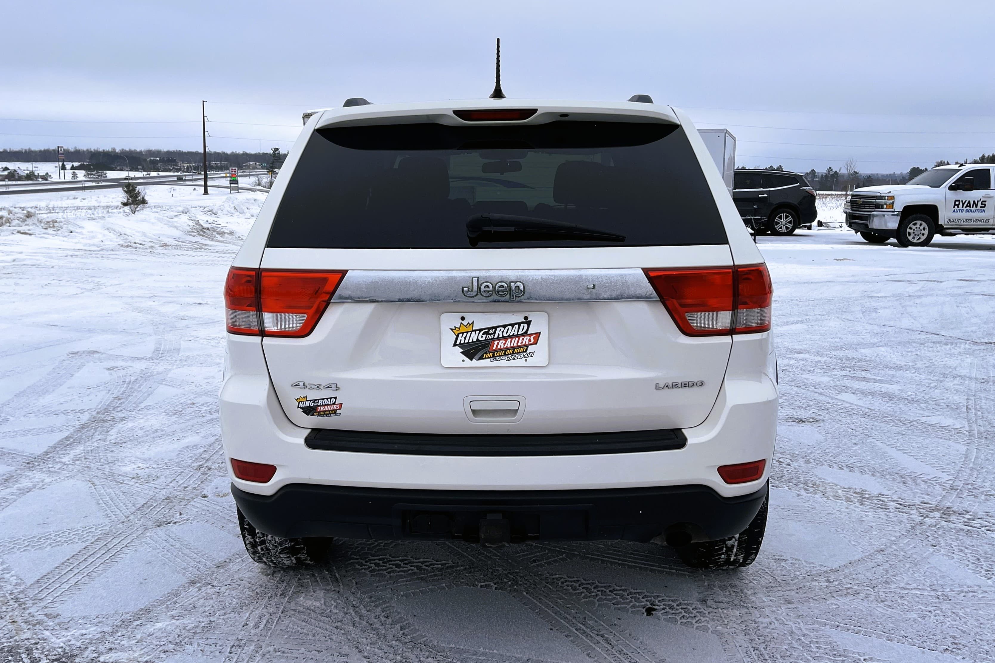 2012 Jeep Grand Cherokee view 9