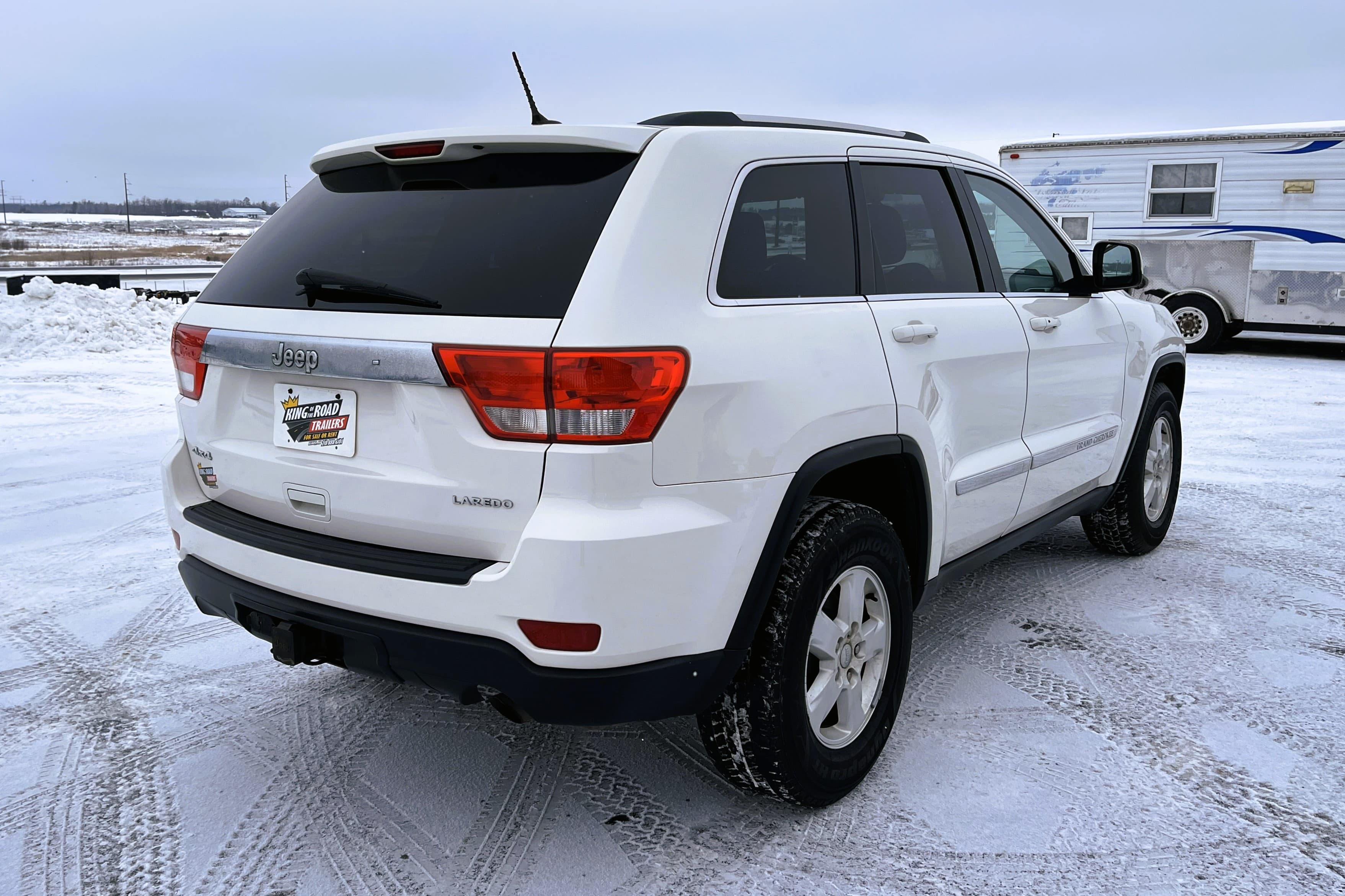 2012 Jeep Grand Cherokee view 10