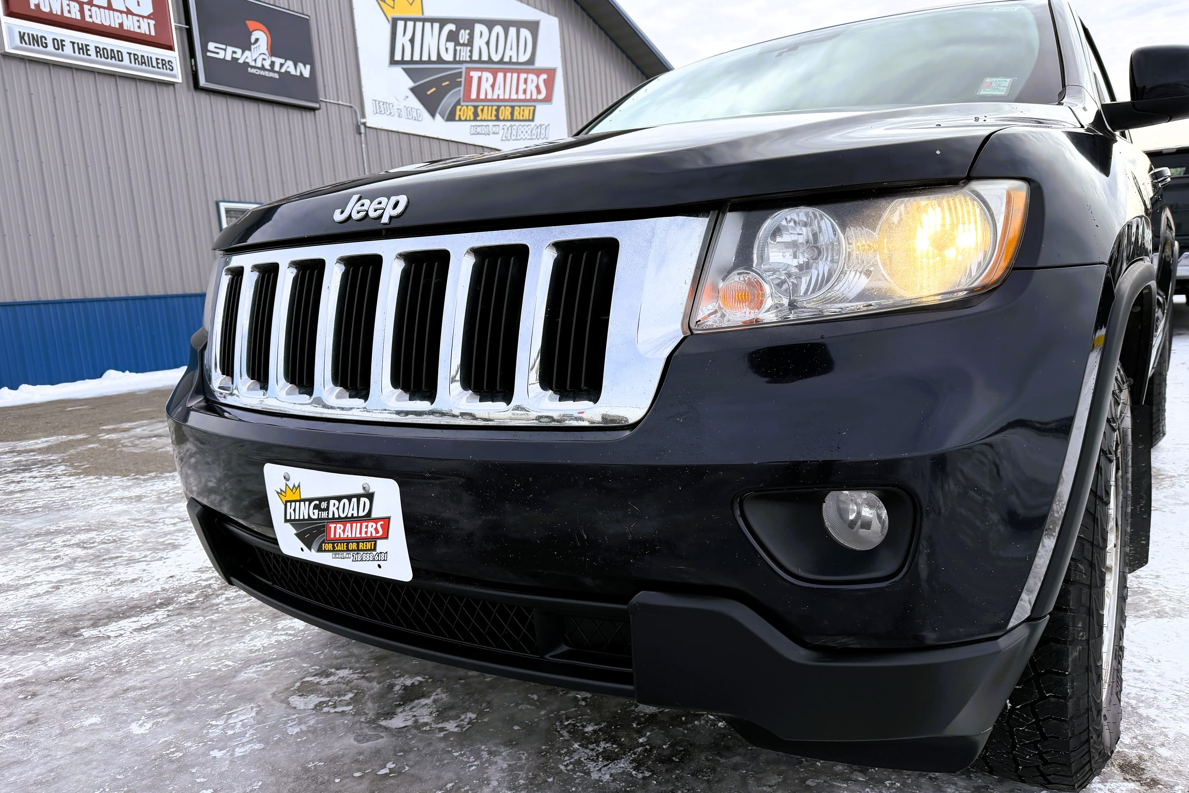 2011 Jeep Grand Cherokee view 5