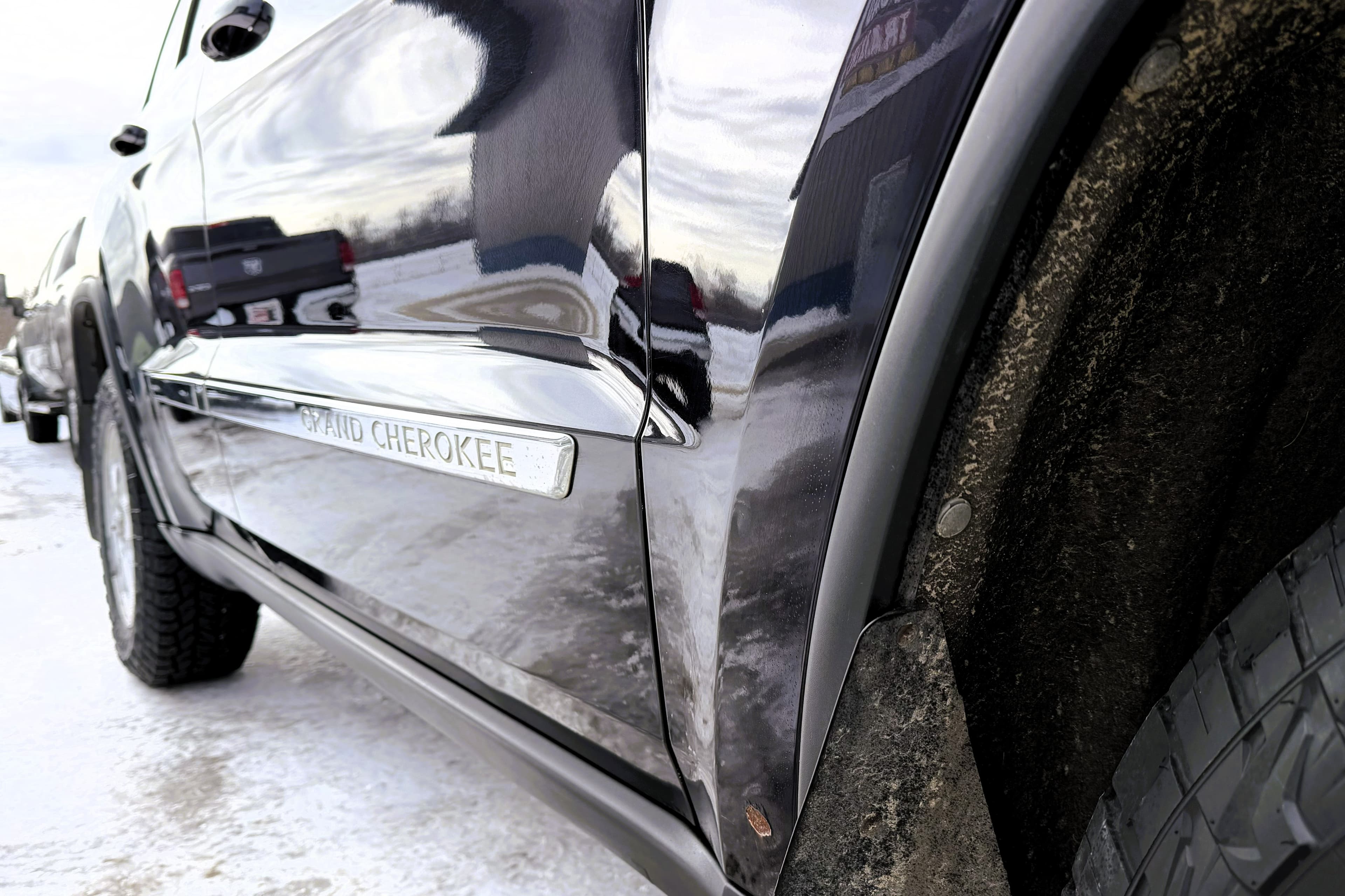 2011 Jeep Grand Cherokee view 7