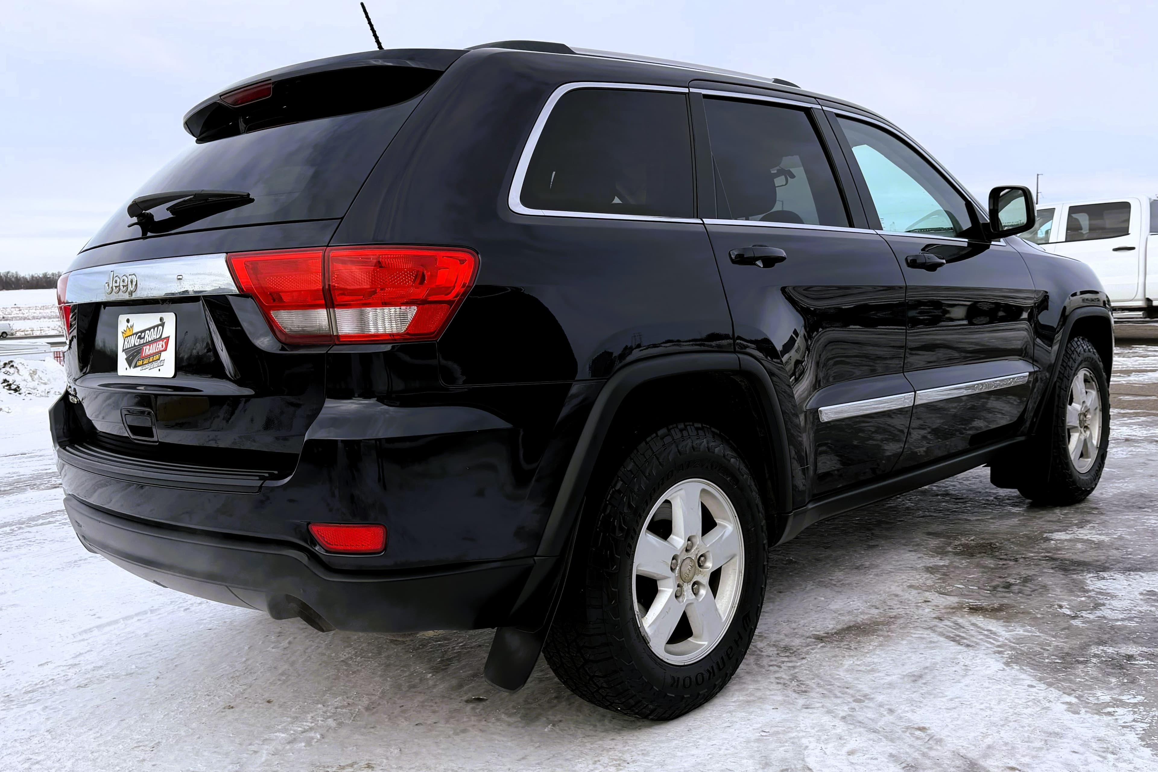 2011 Jeep Grand Cherokee view 9