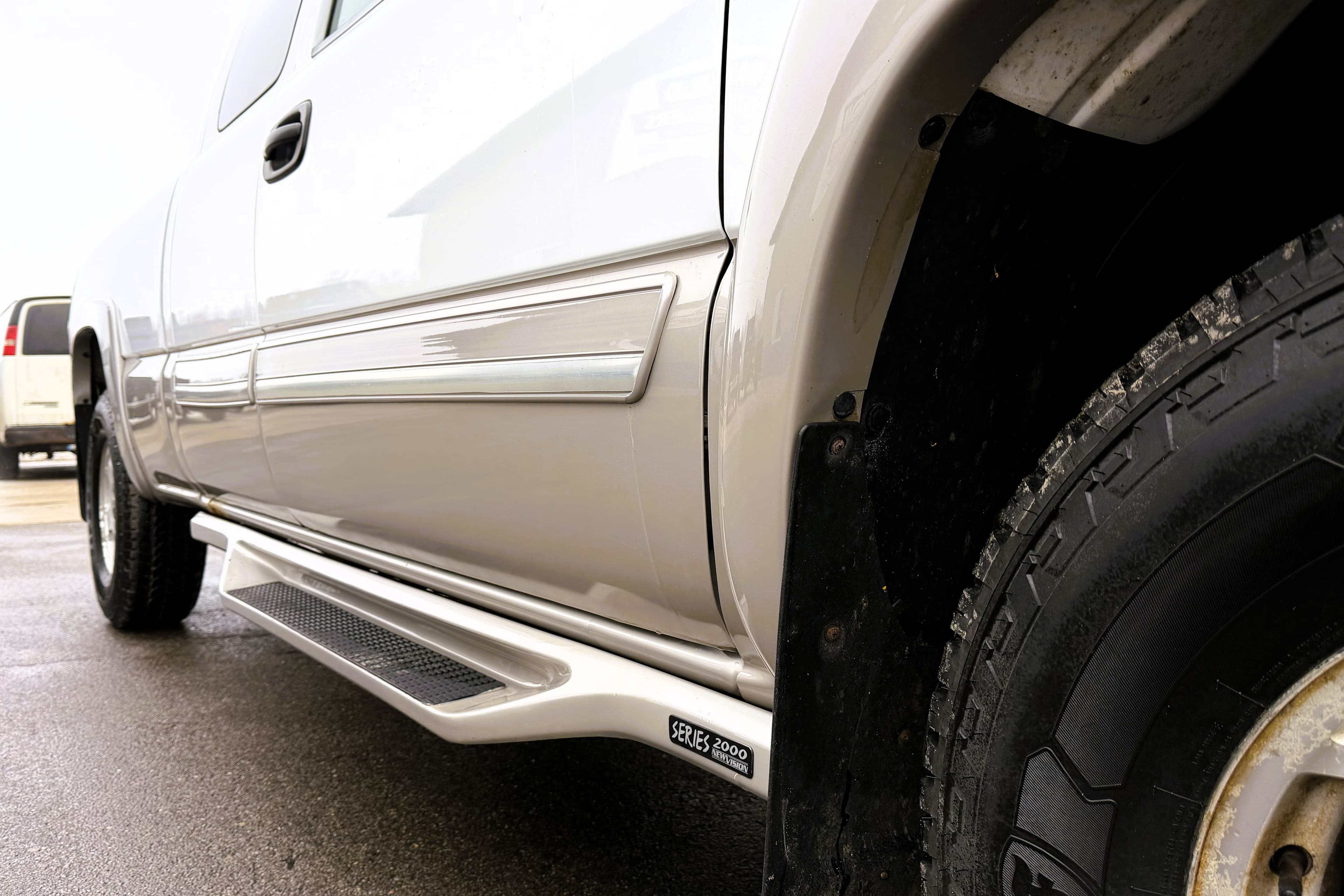 2004 Chevy Silverado 1500 view 10