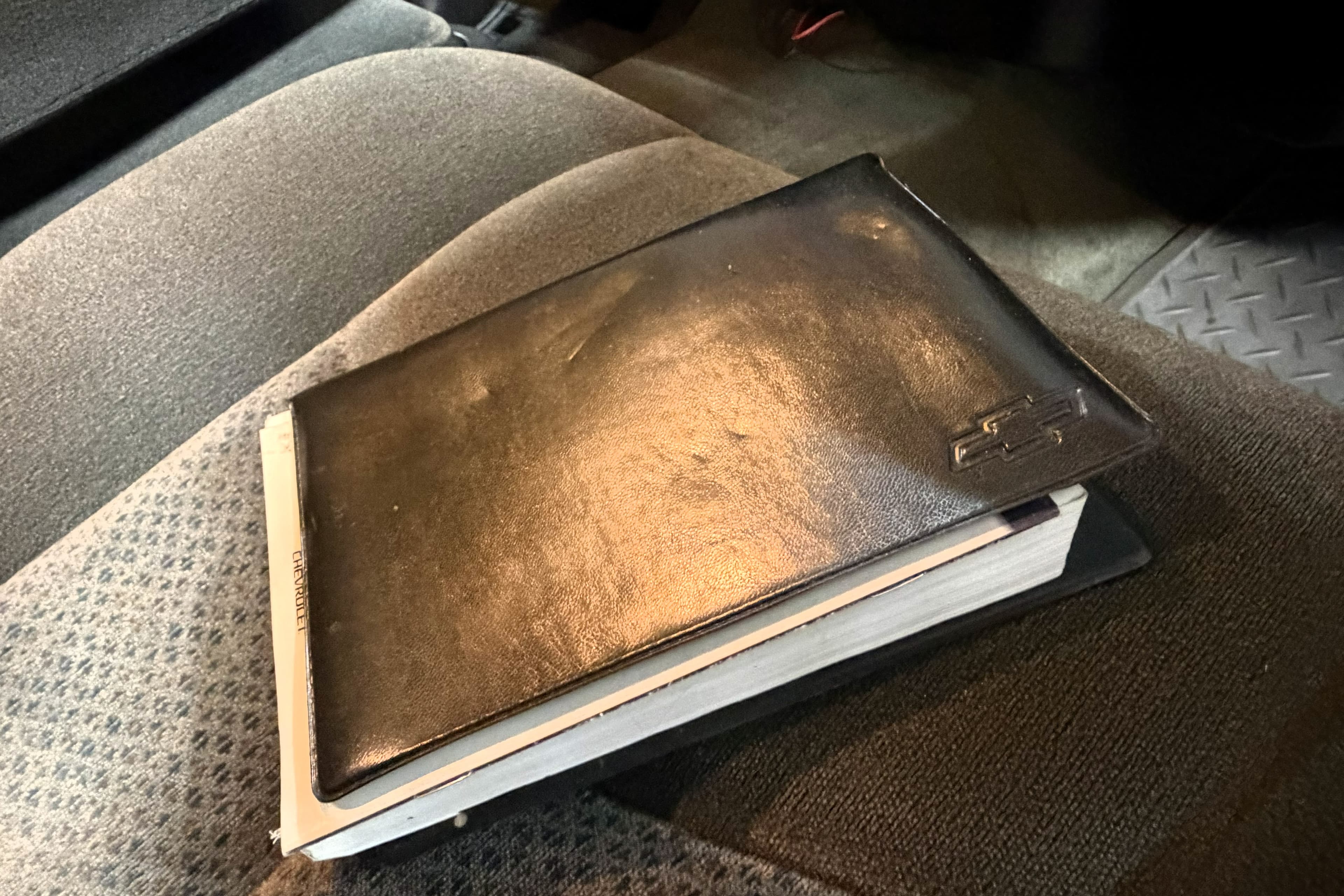 2004 Chevy Silverado 1500 view 16